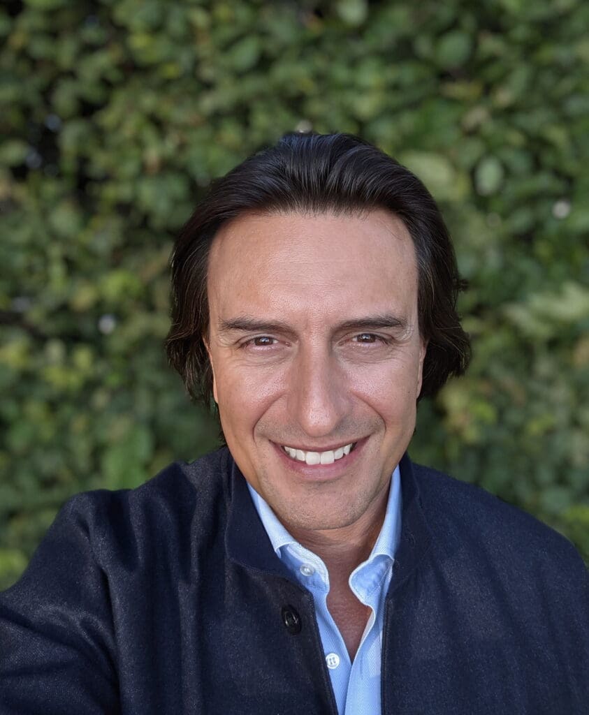 Dr. Nikos Kotalakidis